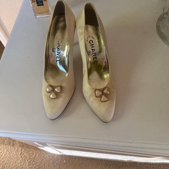 Rare vintage heavily manually embroidered bridal dress size 12 - Picture 8 of 10